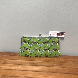 John Met Betty Clutch